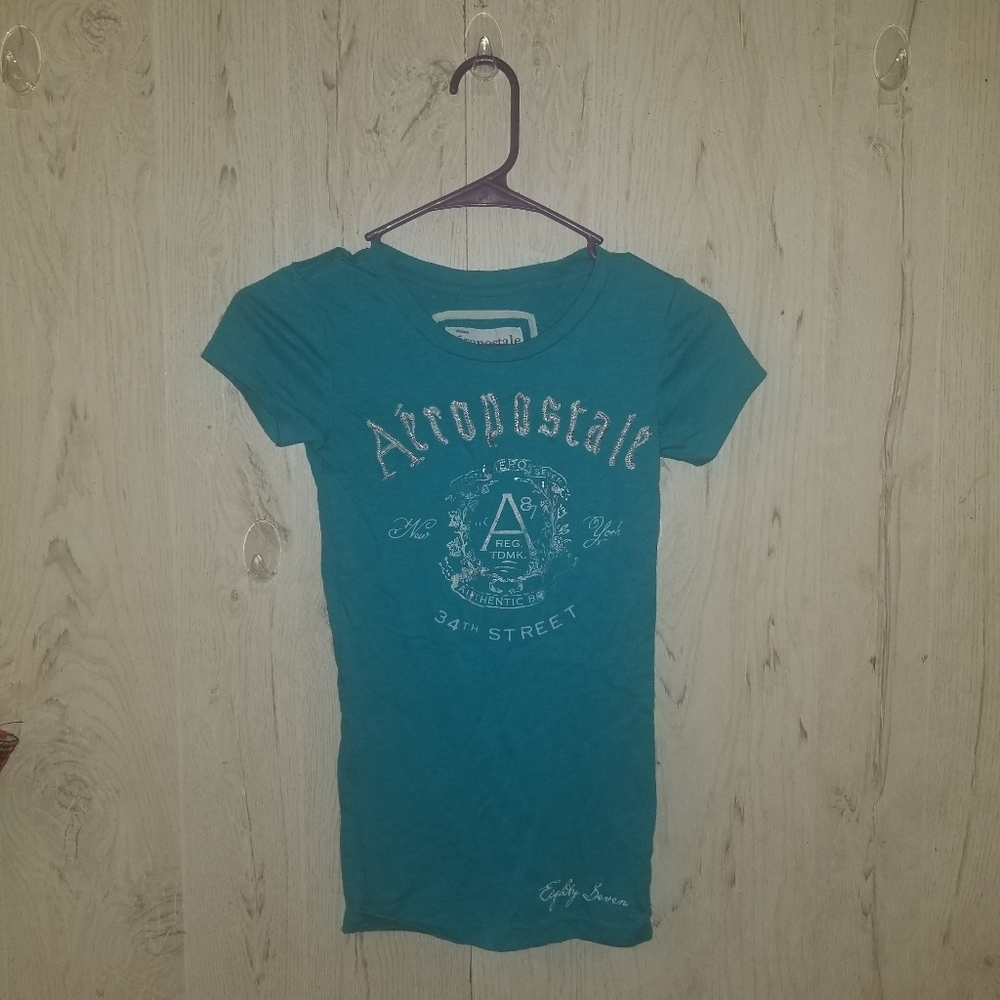 Aeropostle T shirt
